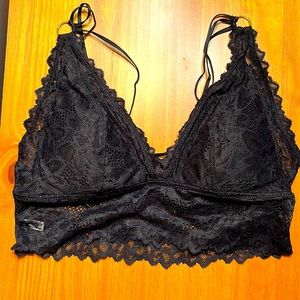 Aerie Real Good Strappy Black Lace Lightly Lined Bralette size S